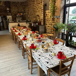 Bed & Breakfast Chateau De La Saone, Lens-Lestang